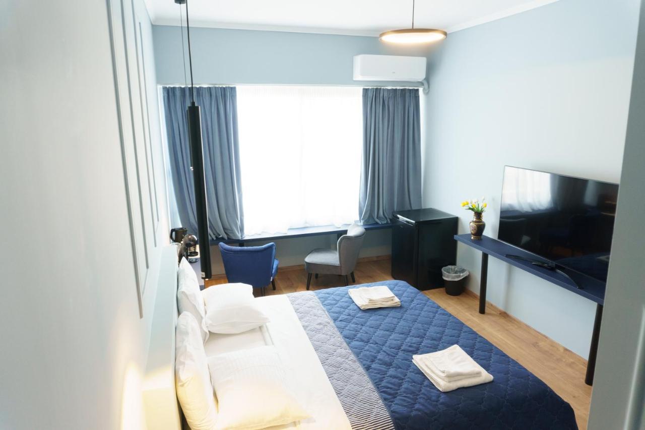 Sani Deluxe Suites Home- Monastiraki Square - Brand New Home เอเธนส์ ภายนอก รูปภาพ