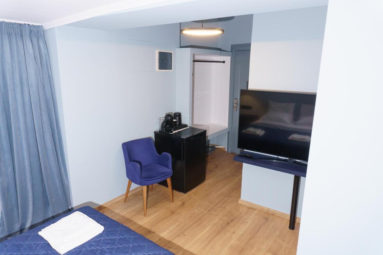 Sani Deluxe Suites Home- Monastiraki Square - Brand New Home เอเธนส์ ภายนอก รูปภาพ