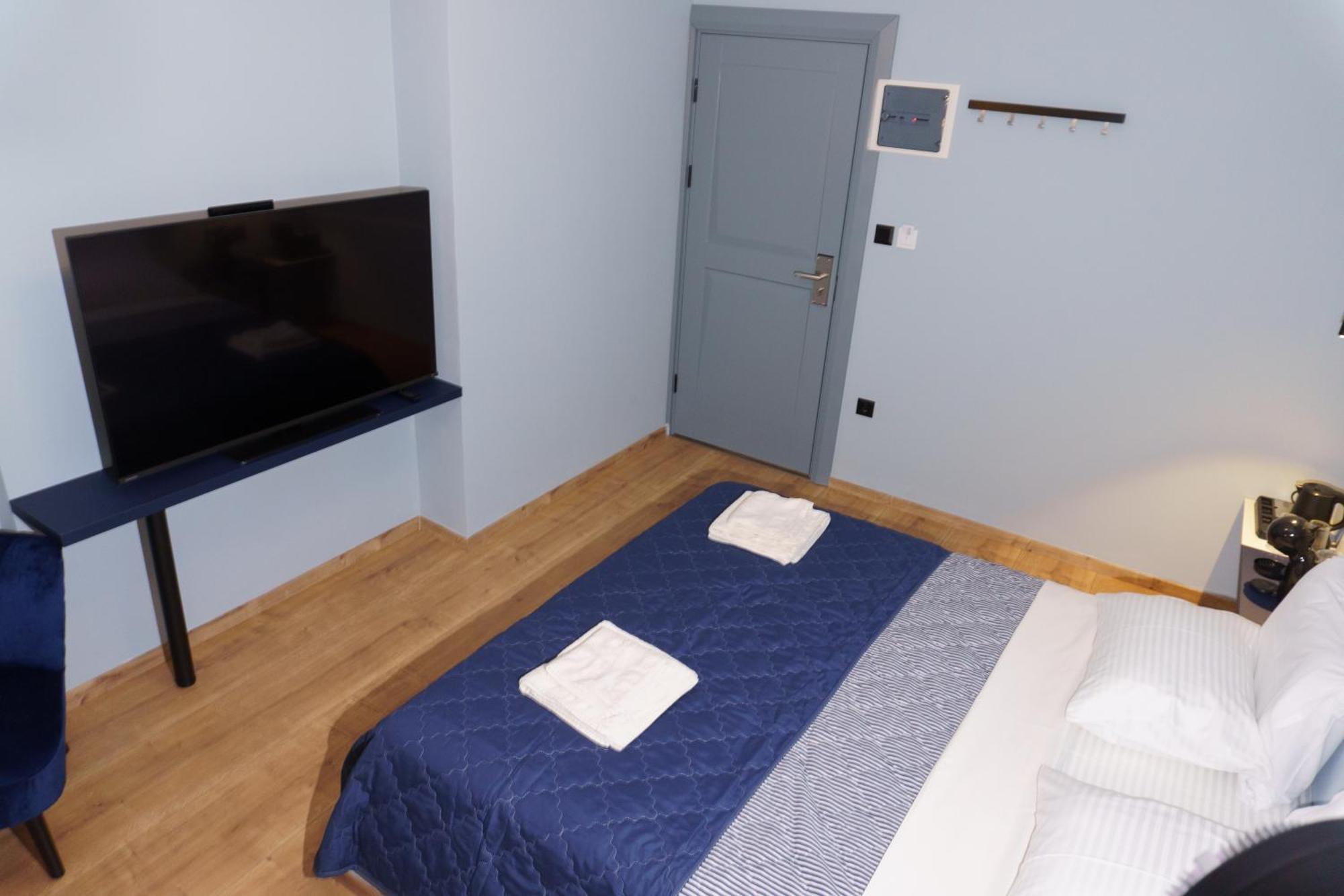 Sani Deluxe Suites Home- Monastiraki Square - Brand New Home เอเธนส์ ภายนอก รูปภาพ